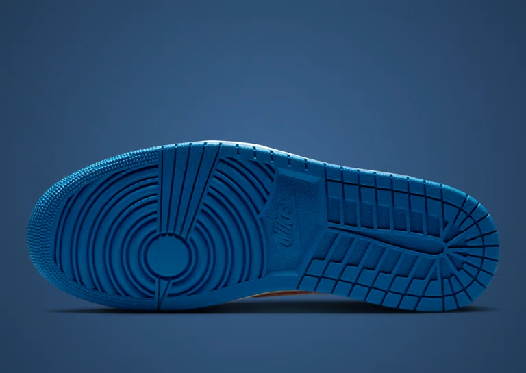 Travis Scott x Fragment x Air Jordan 1 Low-1070x760 Travis Scott x Fragment x Air Jordan 1 Low with reverse Swoosh and premium leather