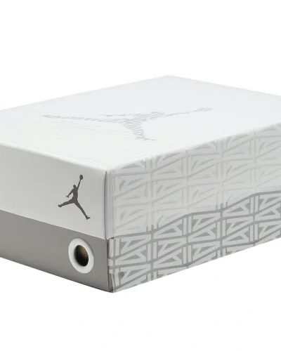 Air Jordan 3 Retro SP A Ma Maniére sneaker in premium vintage tones