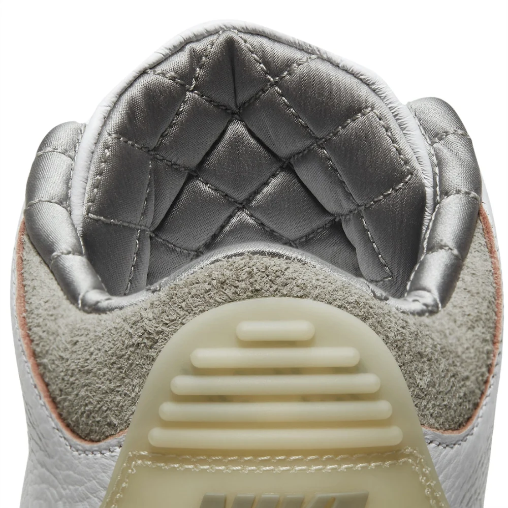 Air Jordan 3 Retro SP A Ma Maniére Air Jordan 3 Retro SP A Ma Maniére sneaker in premium vintage tones