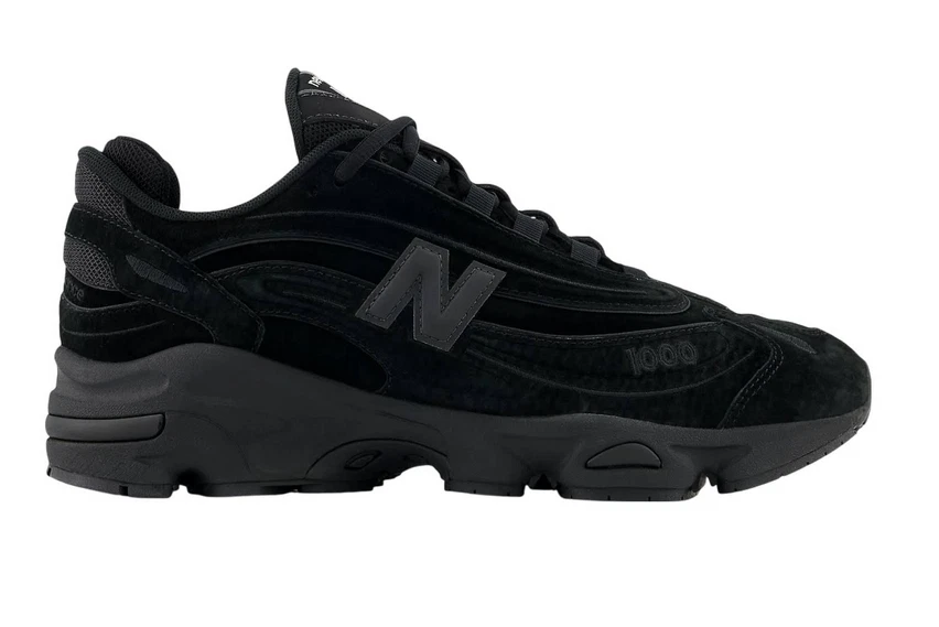 New Balance 1000 Black Cat Men’s Sneakers New Balance 1000 Black Cat all-black men’s sneaker