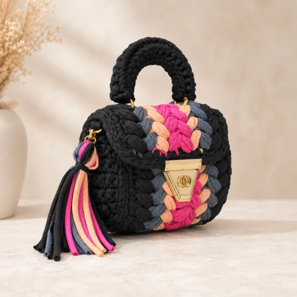 Mini Blossom Crochet Bag gallery image 4
